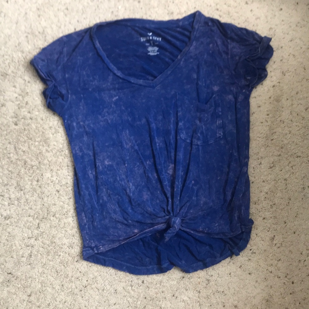 American eagle t-shirt